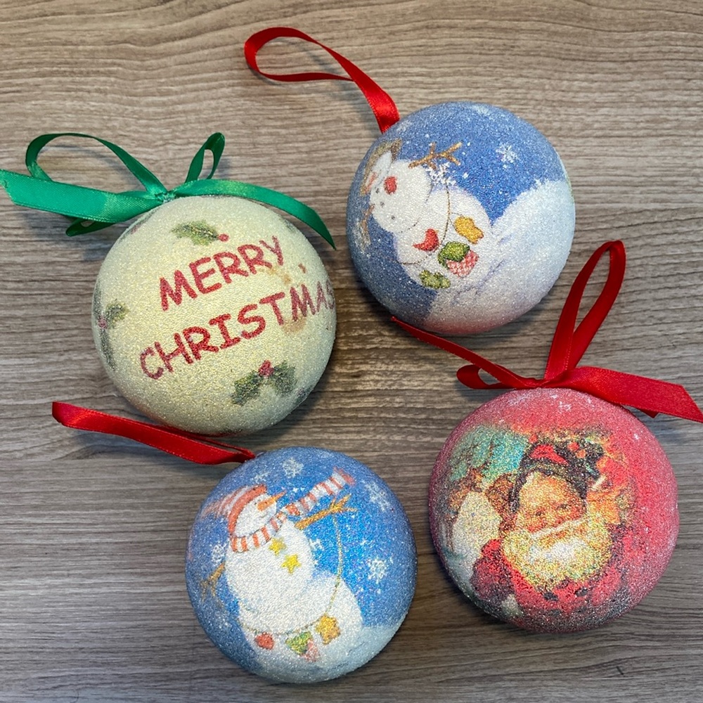 Vintage sugar frosted styrofoam ornaments (4)